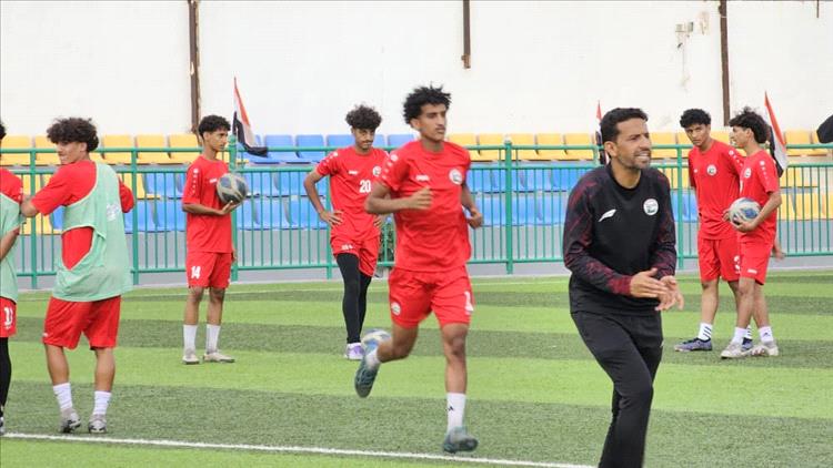 منتخبنا الوطني للناشيئين يواجه اليرموك وأهلي صنعاء استعددآ للتحديات الاسيوية.