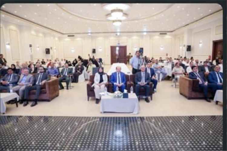 بعد توقف دام قرابة 10 سنوات.. عدن تشهد عودة إصدار الجريدة الرسمية للجمهورية اليمنية