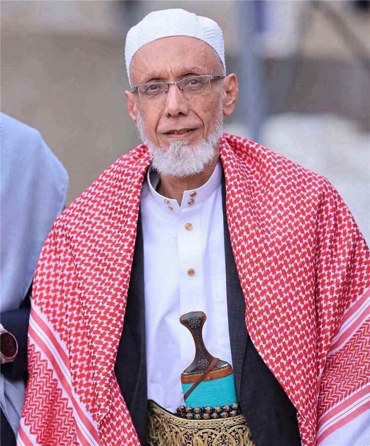 لهذا السبب..البحث الجنائي بتعز يستدعي الشيخ عبدالله أحمد العديني