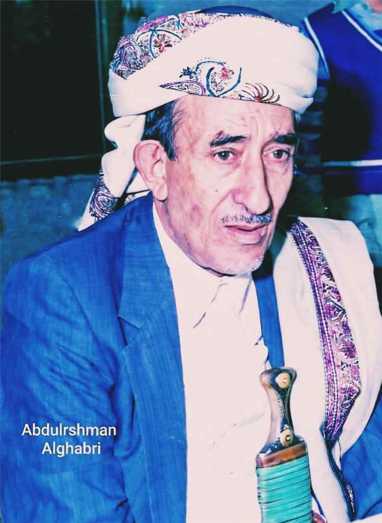 عباد الجرادي يفتح ملف أرض نادي الوحدة بصنعاء: «الشيخ محمد المطري تبرع بأرضية تساوي عشرات المليارات»