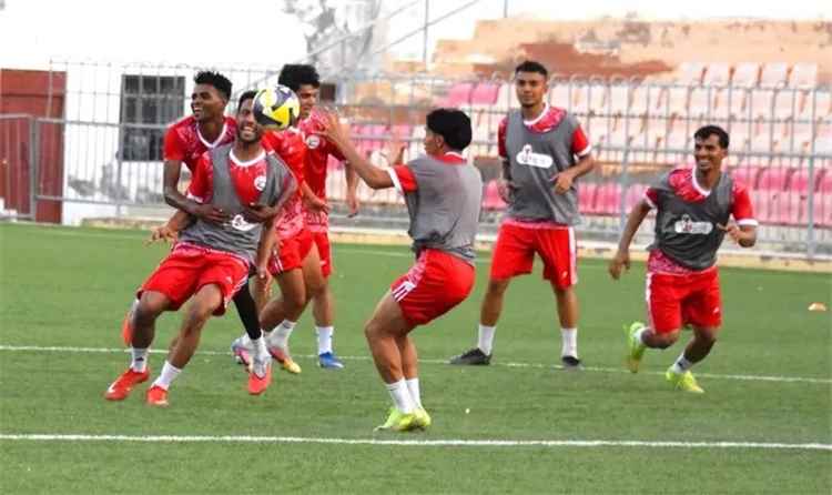 المنتخب الوطني يكثف تحضيراته في معسكره الاعدادي بعدن.