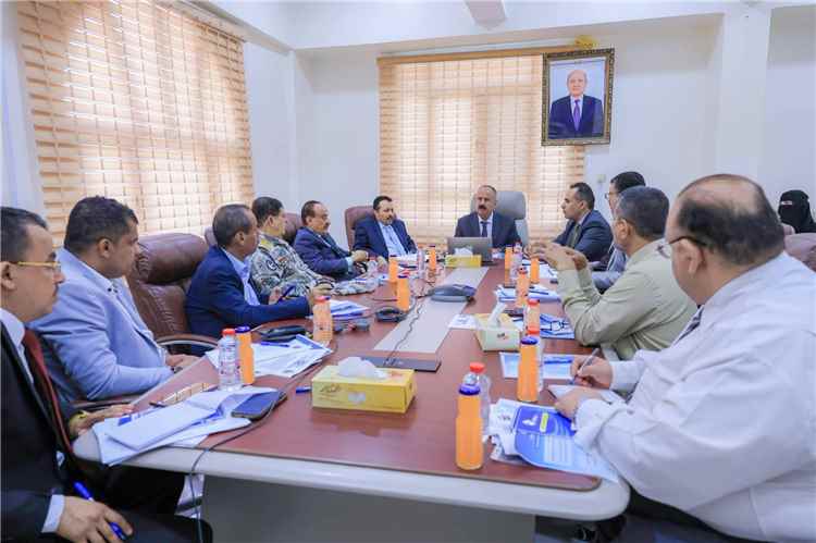 وزير النقل يتراس اول اجتماع لمجلس ادارة الهيئة العامة للشؤون البحرية لمناقشة اوضاع الهيئة واحتياجاتها