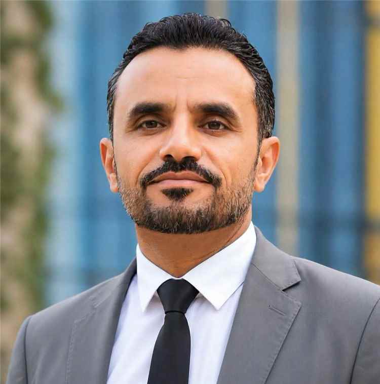 الجماعي: لا يمكن إعادة تنظيم الإعلام الحربي من خارج الميدان وتهميش من واجهوا الحوثي طوال 11 عامًا.