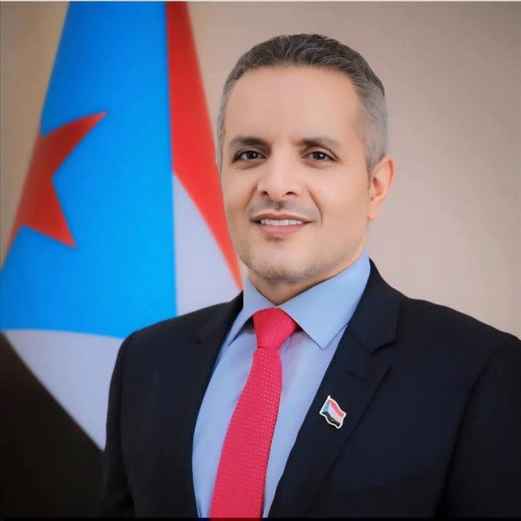 الاعلامي باحميل: إبعاد مختار اليافعي عن إعلام “الانتقالي” خطأ كبير.. ورجل المؤسسات يثبت حضوره من جديد