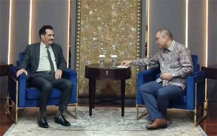 اليمن وإندونيسيا تبحثان افتتاح قنصلية في عدن وتفعيل التعاون في التعليم العالي وشهادات الحلال