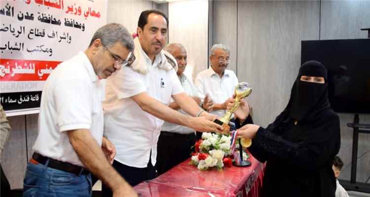 أميمة عوض تتوج بطلة لتصفيات الشطرنج الفردية للسيدات.. ومدى الشريف وصيفة وأسماء الحليلة وإنصاف مبين في المركز الثالث