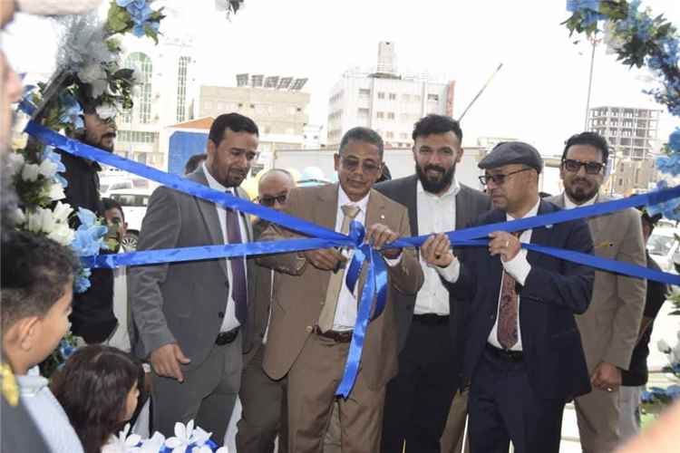 بنك حضرموت يفتتح فرعه الجديد في عدن ويؤكد المضي نحو بناء مصرف إسلامي رقمي حديث