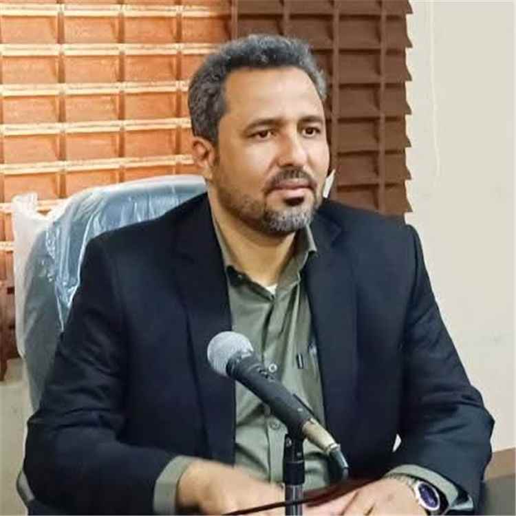 أكاديمي يوجه مناشدة لمحافظ لحج: أوقفوا فوضى الكهرباء وحملات الجباية قبل تحسين الخدمة