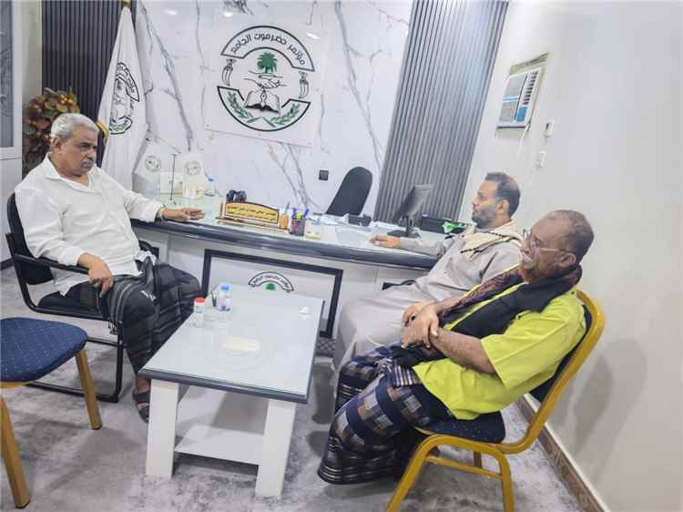 تجديدًا لموقفه الثابت.. مؤتمر حضرموت الجامع يؤكد على أهمية الشراكة والتعامل المسؤول مع المكونات