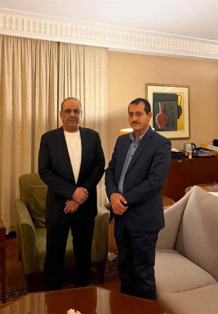 الميسري يستقبل وزير الدفاع الفريق الركن طاهر العقيلي