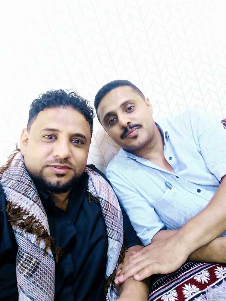 الإعلامي صبري عسكر يشيد بقائد اللواء الثاني حزم: العميد علي فضل حسن صمام أمان في جبهة كرش