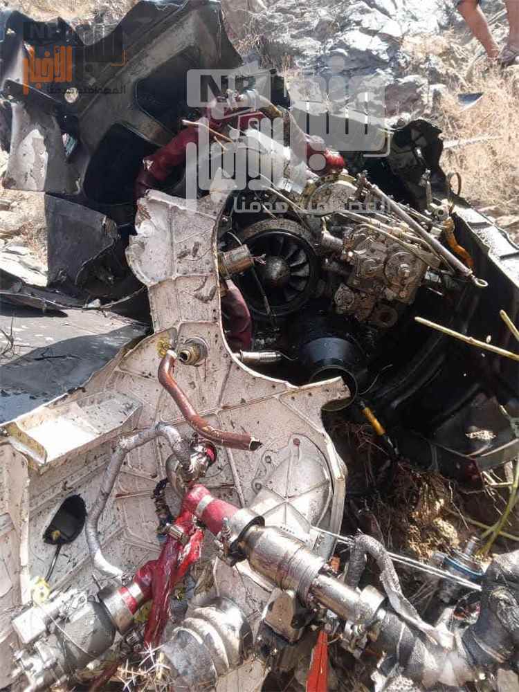 شاهد صور..سقوط طائرة مسيّرة مجهولة في وادي بيحان بشبوة يثير تساؤلات حول هويتها