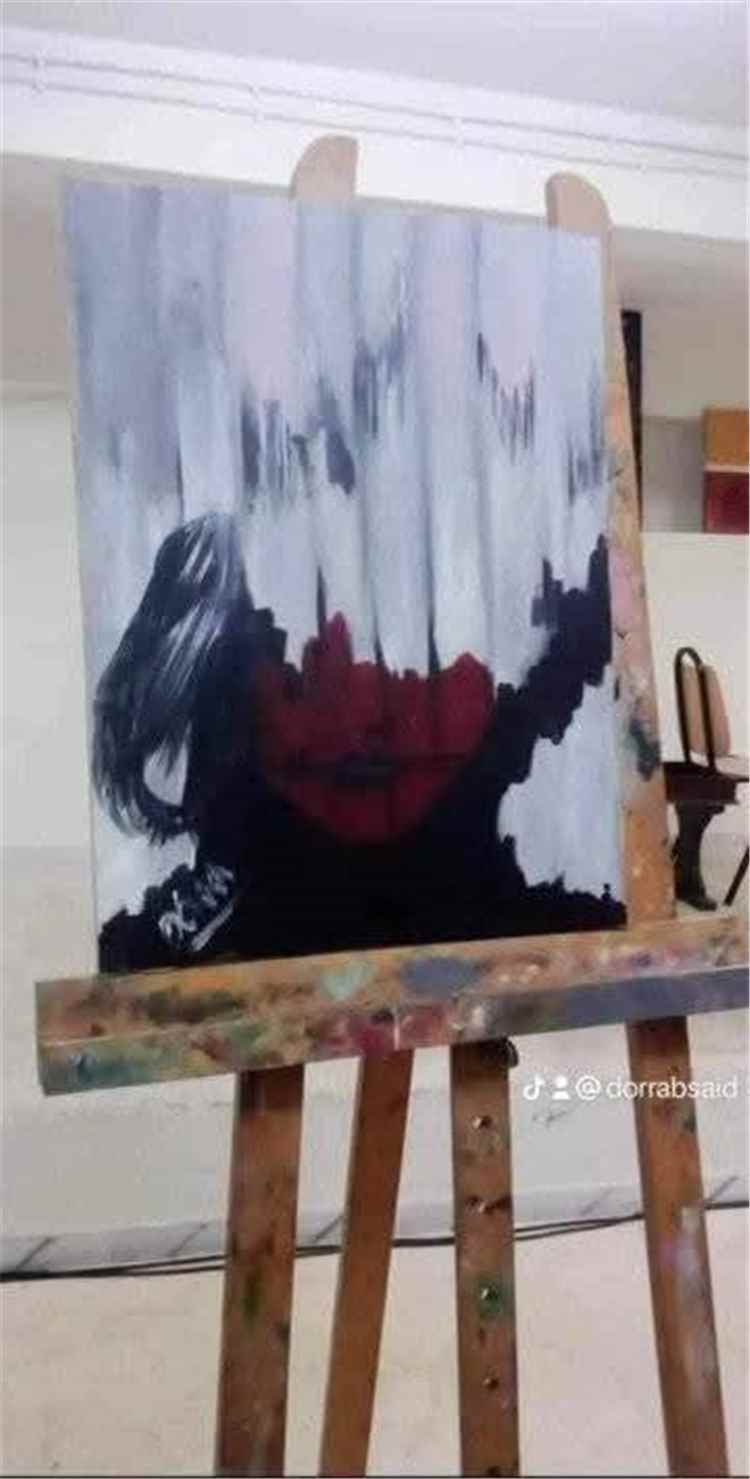 جدلية الرسم والسرد في المشروع الإبداعي لدرة بن سعيد