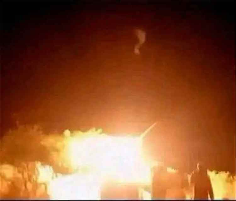 عاجل.. استشهاد ثلاثة من أفراد القوات الجنوبية خلال مواجهات مع ال(ح)وث.يي.ن في جبهة الضالع