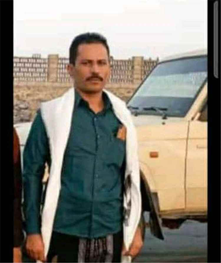 الشيخ عصام هزاع يعزي أسرة الفقيد هيثم عمبري الأغبري وقبيلة الأغبري والصبيحة بوفاته