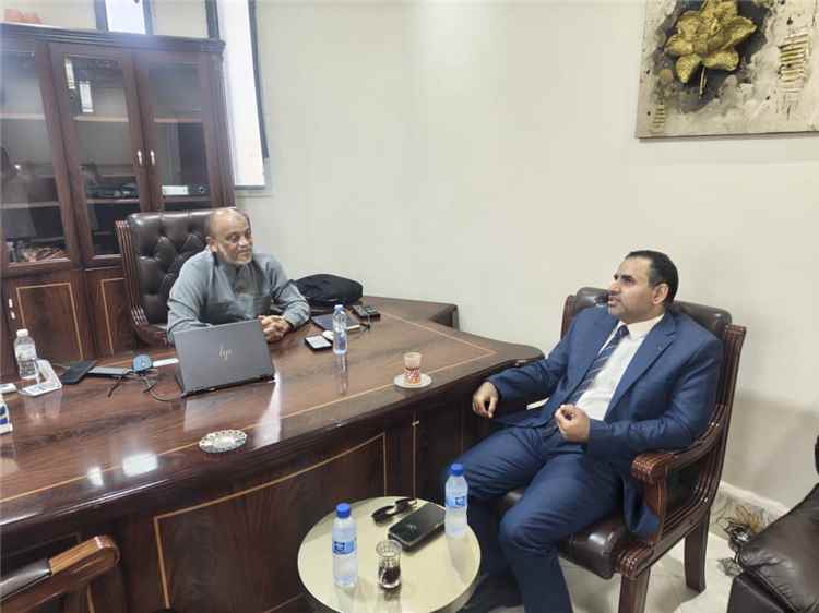 القائم بأعمال السفارة اليمنية بالخرطوم يلتقي رئيس المجلس الطبي السوداني