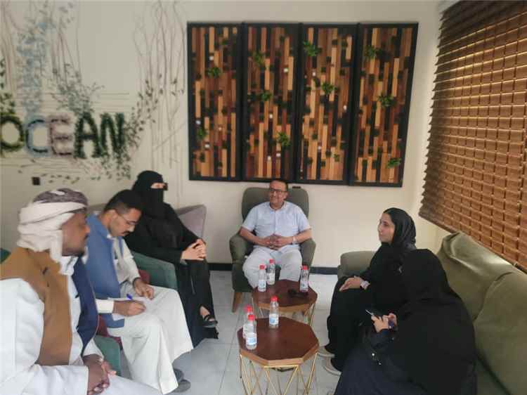 قيادة مجلس المستقبل الجنوبي تبحث في عدن آفاق التعاون المشترك مع الناشطة السياسية سمر أحمد