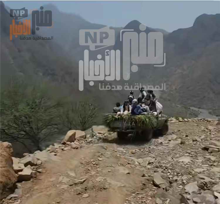 معاناة يومية لسائقي المركبات على طريق ملحان بالمحويت.. مطالبات بإصلاح الطريق وإنهاء معاناة العابرين
