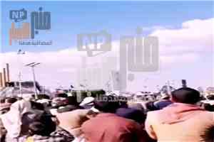 ظهور مفاجئ للعميد طارق محمد عبدالله صالح داخل ميدان السبعين يثير تفاعلاً واسعاً(صورة)