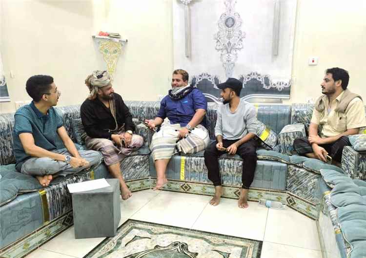 منتدى شباب لحج للتنمية يلتقي مدير إدارة مكافحة المخدرات لبحث ترتيبات فعالية توعوية