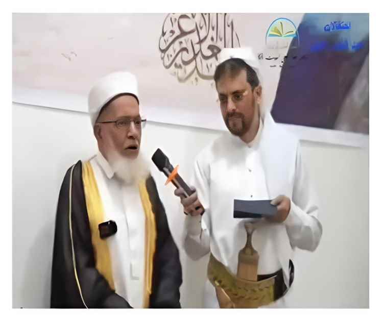 سخرية واسعة من ظهور الكاهن  محمد عبدالعظيم الحو..ثي بعد بيان الأوقاف حول ما يسمى بـ”يوم الغدير”...