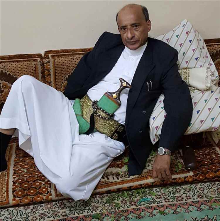 عاجل: محاولة اغتيال تستهدف شيخاً بارزاً في تعز