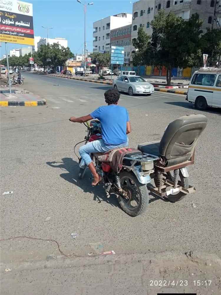 مصادرة الدرجات النارية ثلاثية العجلات قرارات أمنية بلا سند قانوني تفاقم الأزمة المعيشية