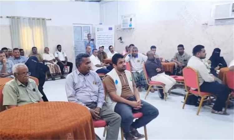 بحضور مدير مكتب المحافظ أنور بورجي السلطة المحلية بمحافظة الحديدة تدشن ورشة عمل .