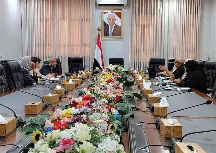 الوزيرة الدكتوره جعسوس والمديرة الإقليمية لمؤسسة فريدرش إيبرت، يبحثان سبل تعزيز التعاون المشترك..