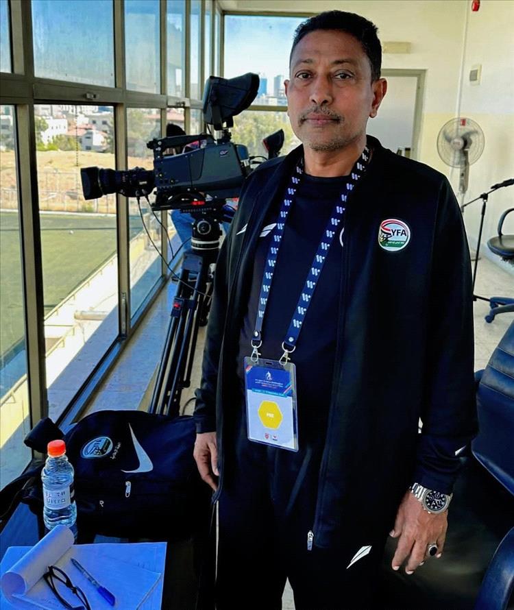 الزميل الإعلامي التهامي الكابتن عبدالناصر ناصر مرافقا اعلاميا لمنتخب الناشئين ....