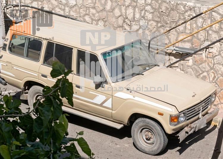 صورة نادرة تكشف جانبا من حياة هائل سعيد أنعم في ثمانينات القرن الماضي
