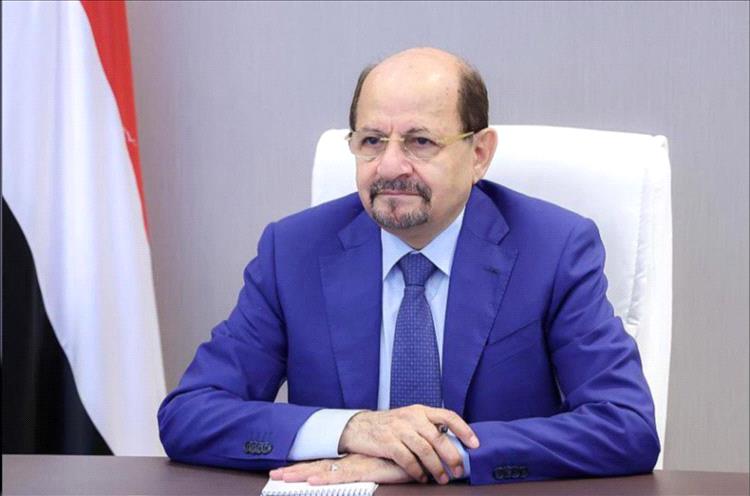 رئيس مجلس الوزراء وزير الخارجية يؤكد على   أهمية توحيد الجهود الوطنية لمواجهة التحديات،