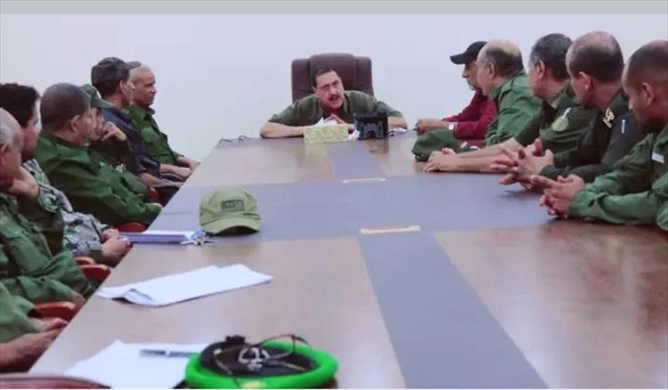 مدير شرطة عدن يؤكد على أهمية تعزيز العمل الأمني وضبط الحالة الأمنية،