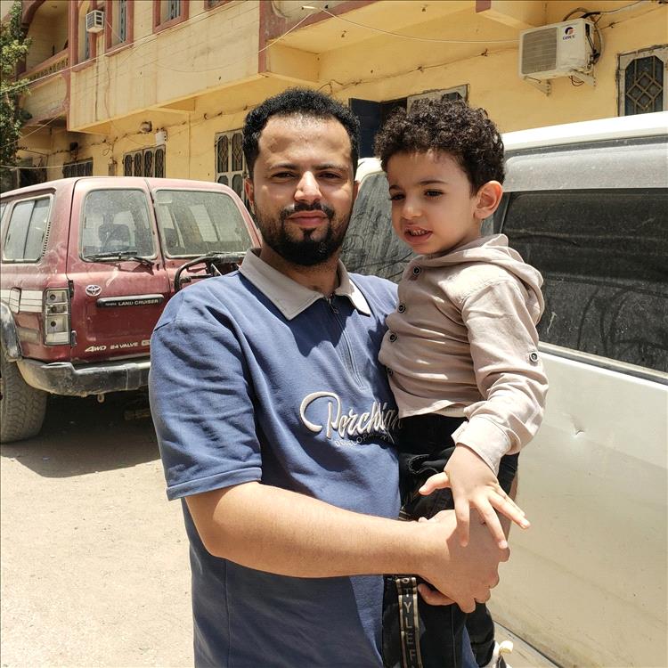 اتهامات باعتداء داخل جوازات مأرب تثير جدلاً واسعاً.. وإعلامي يطالب بالتحقيق والمحاسبة