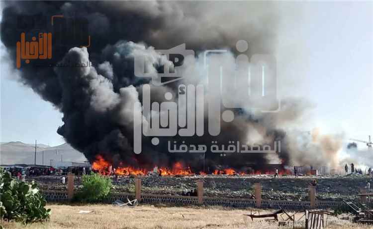 عاجل:اندلاع حريق في مخيمات المهمشين بشارع 16 جوار القبة الخضراء بصنعاء