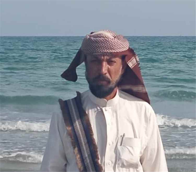 نيابة عن اهالي منطقة الرباه بمديرية ميفعة..الشيخ أحمد المدور يطالب ببناء وحده صحيه