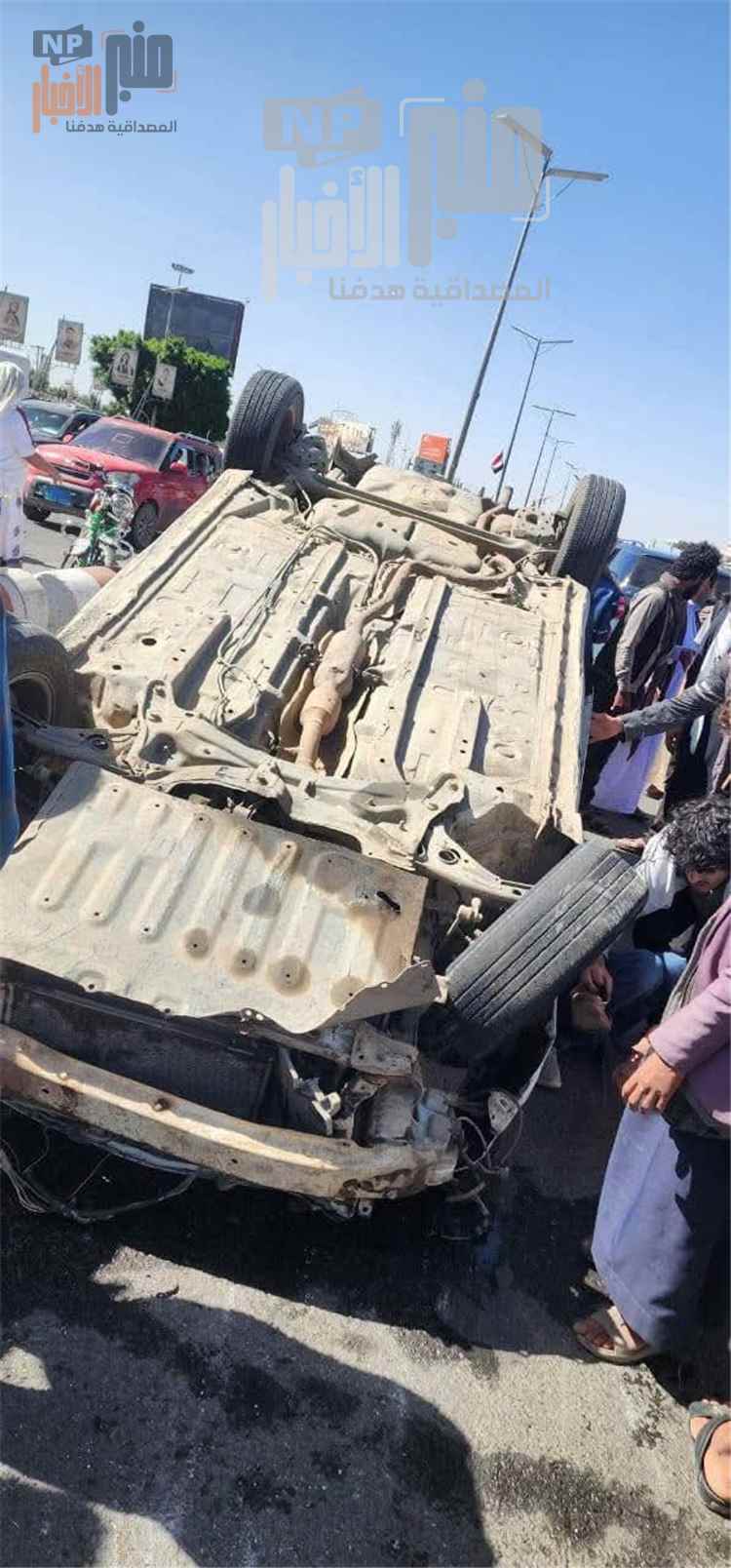 عاجل:السرعة الجنونية تتسبب بحادث مروري مروع في ميدان السبعين بصنعاء(صور أولية)