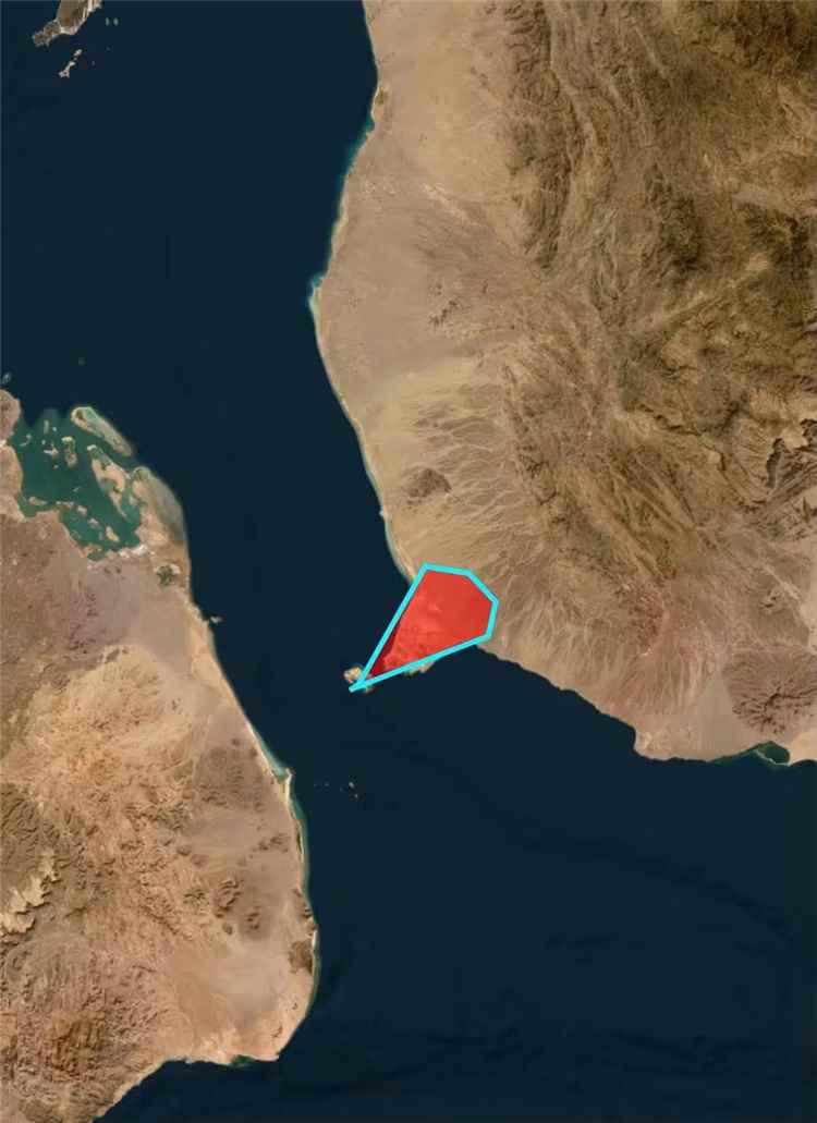 عاجل:تعرف على عدد عناصر وقيادات الح~وثيين المحاصرين في باب المندب منذ خمسة أيام