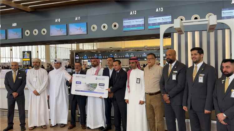 الخطوط الجوية اليمنية تدشن خطها الجديد بين عدن والدمام