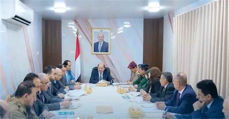 مجلس الوزراء يوافق على مشروع قانون يصنف الميليشيات الحو..ثية منظمة ارهابية.