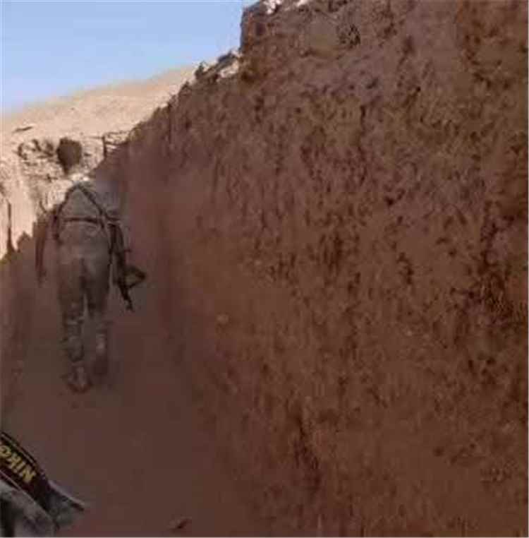 الإعلامي ماهر الحالمي يحذّر القيادات العسكرية من ضعف التحصينات الدفاعية ويدعو إلى تعزيز جبهات الجنوب