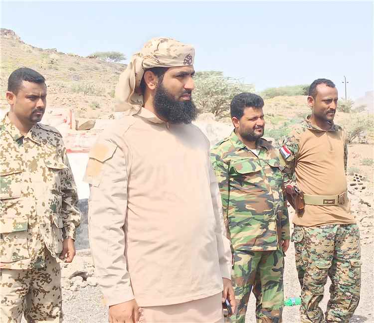 من ميادين المسيمير إلى خطوط المواجهة في باب المندب.. الحواشب تدفع ضريبة الموقف، والشهداء يتركون خلفهم أمانة وطنية وإنسانية لا تسقط بالتقادم