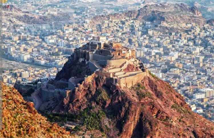 اليمن تحذر من أن التصعيد الحو..ثي الأخير وتضييق الحصار على تعز وقراها ينذر بكارثة إنسانية.