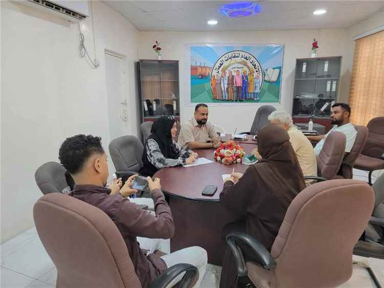 الاتحاد العام لنقابات عمال العاصمة عدن يلتقي بقيادة مركز التأهيل والعون القانوني لحقوق الإنسان (لارك) لتعزيز الشراكة وتطوير القدرات النقابية