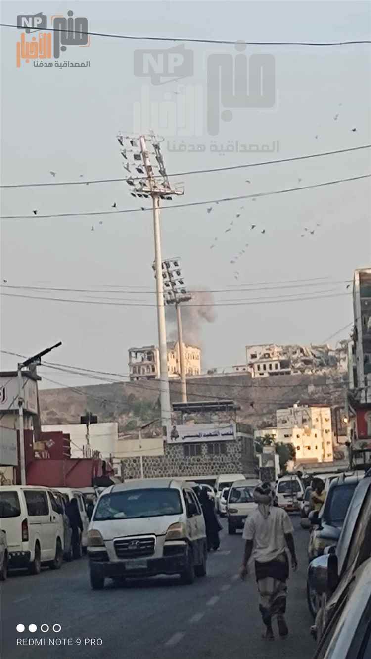 عاجل وحصري: مصدر حكومي يكشف لموقع نبر الأخبار مصير رئيس الوزراء شائع الزنداني والوزراء عقب استهداف قصر معاشيق في عدن