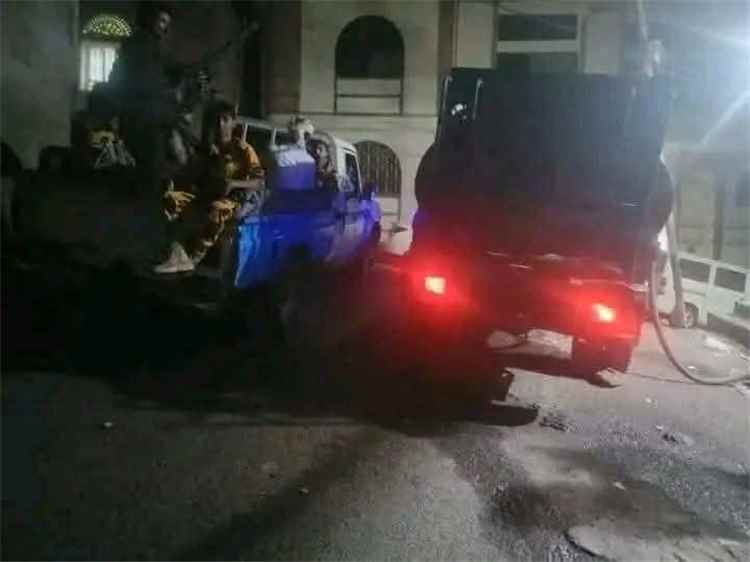 عاجل:لهذا السبب..تحذير أمني لأفراد الجيش الوطني والمقاومة في خط السجن المركزي بتعز بشأن شاحنات المياه القادمة من الضباب