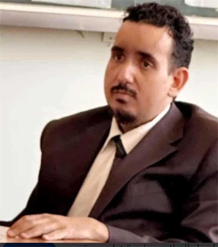 دكتور سامي محمد قاسم نعمان يعبر عن استيائه مما اعتبره تناقضاً في إدارة الخطاب الإعلامي الحكومي..