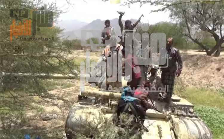 عاجل:مصدر عسكري باللواء 35 مدرع يكشف لمنبر الأخبار عن تطورات ميدانية متسارعة في جبهتي الأقروض والمسراخ بتعز وسط انهيارات ح~وثية
