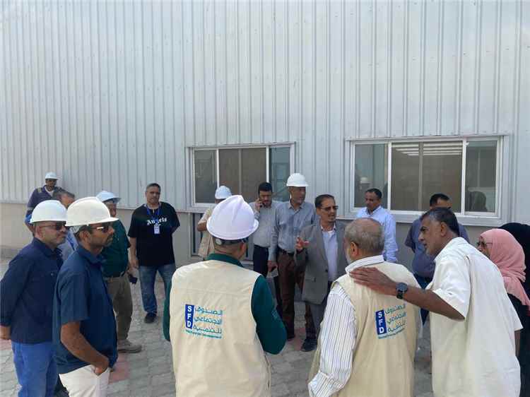 الشعبي وحداد يطلعان على استكمال الأعمال النهائية لمشروع انشاء خزان مياه بمنطقة البرزخ بعدن