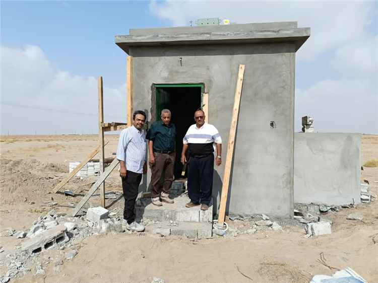 زيارة تفقدية للاطلاع على سير العمل في مشروع حفر وتجهيز 10 آبار في حقل بئر أحمد بدعم كويتي